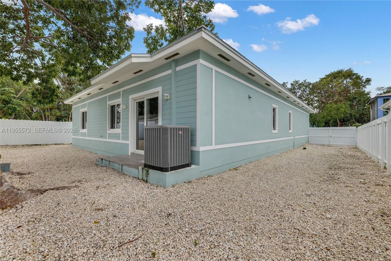 640 Colson Dr , Key Largo, FL 33037 Photo