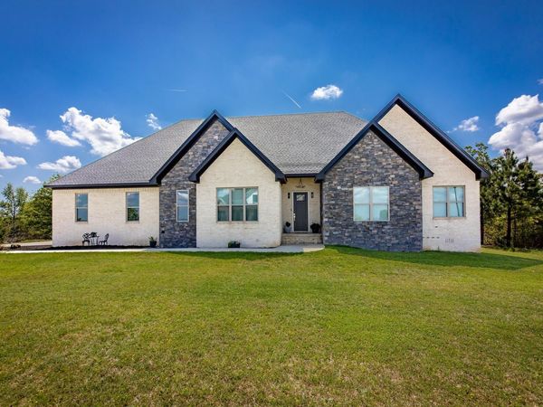 18 Four Mile Road, Vilonia, AR 72173