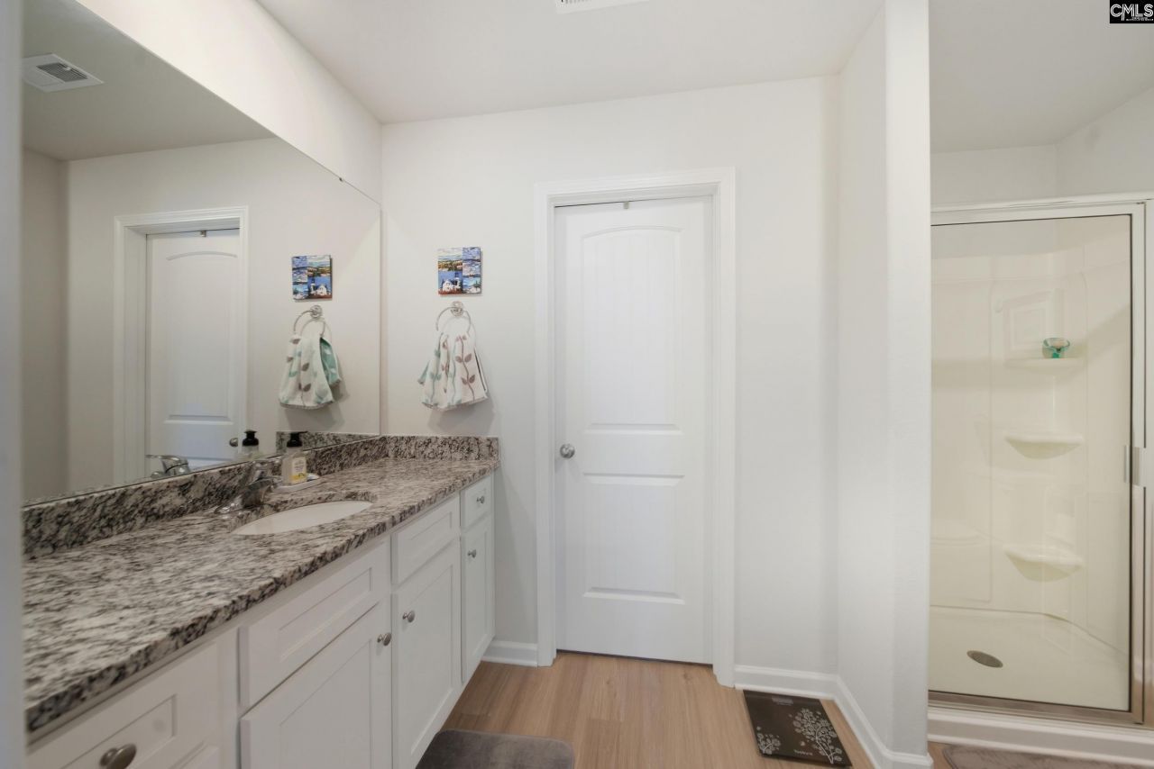 584 Lamorak Place Photo 11