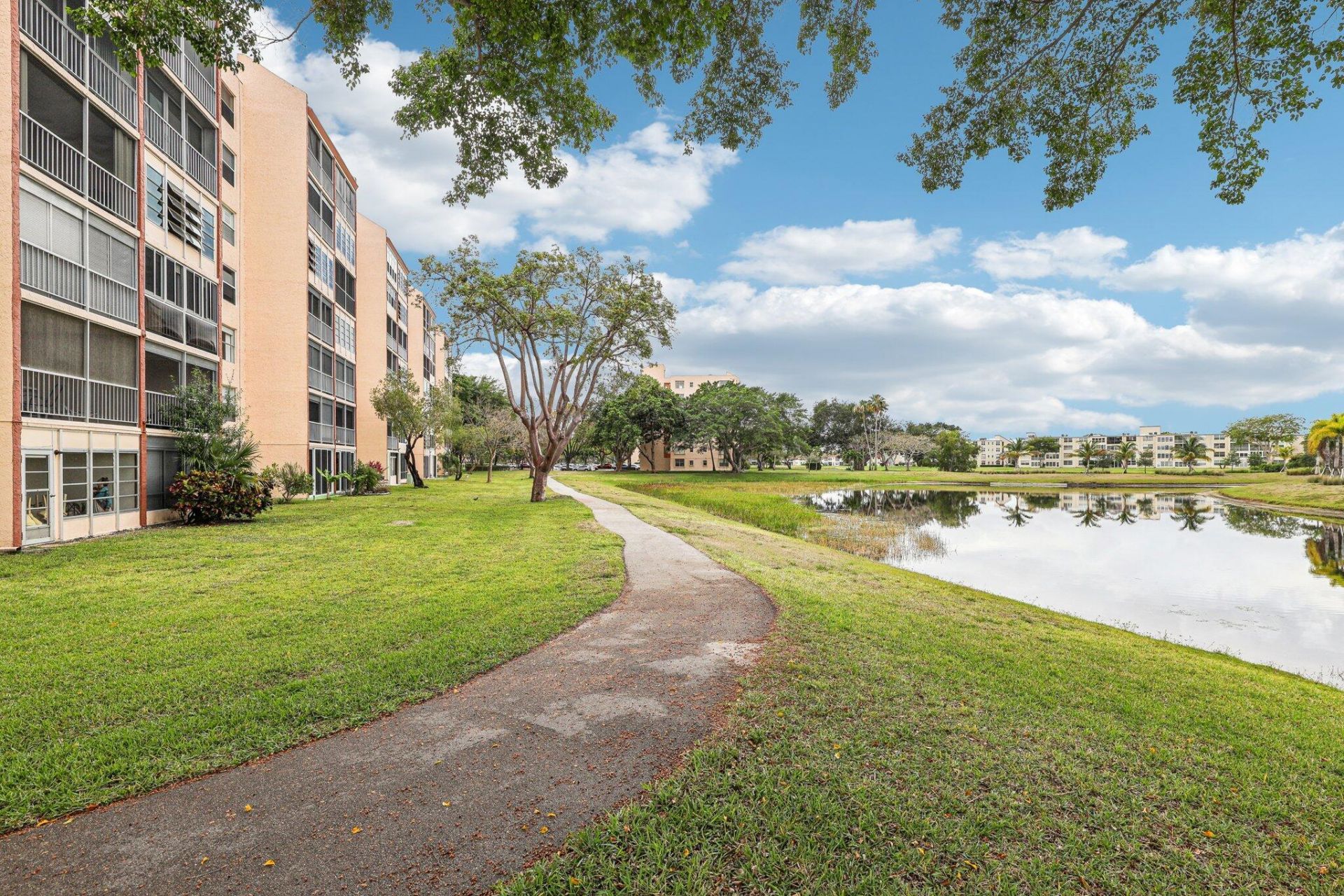 14575 Bonaire Boulevard, Unit 403, Delray Beach, FL 33446 Photo