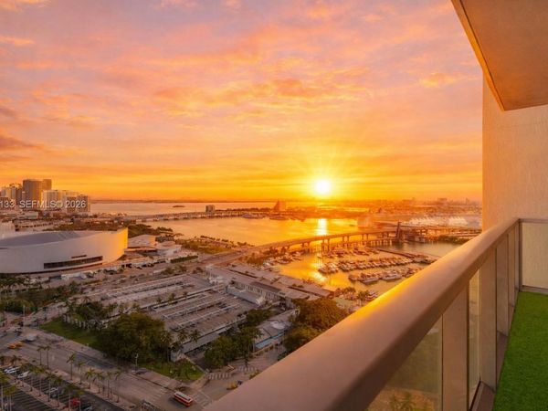 244 Biscayne Blvd, Unit 3104, Miami, FL 33132