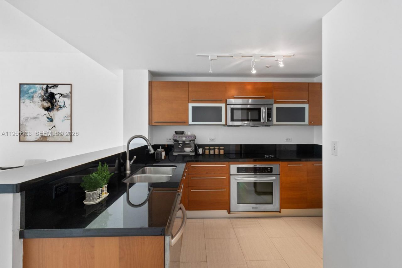 244 Biscayne Blvd, Unit 3104, Miami, FL 33132 Photo