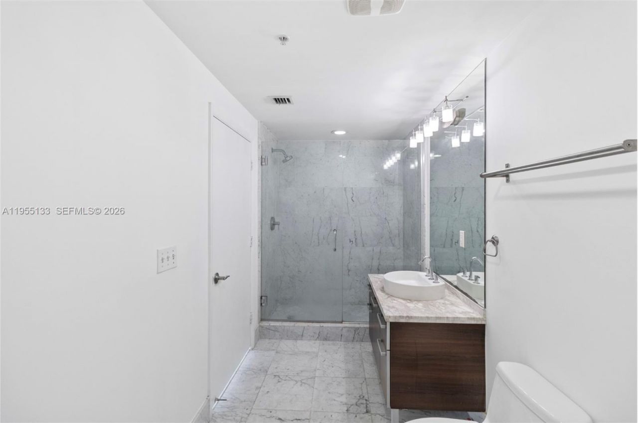 244 Biscayne Blvd, Unit 3104, Miami, FL 33132 Photo