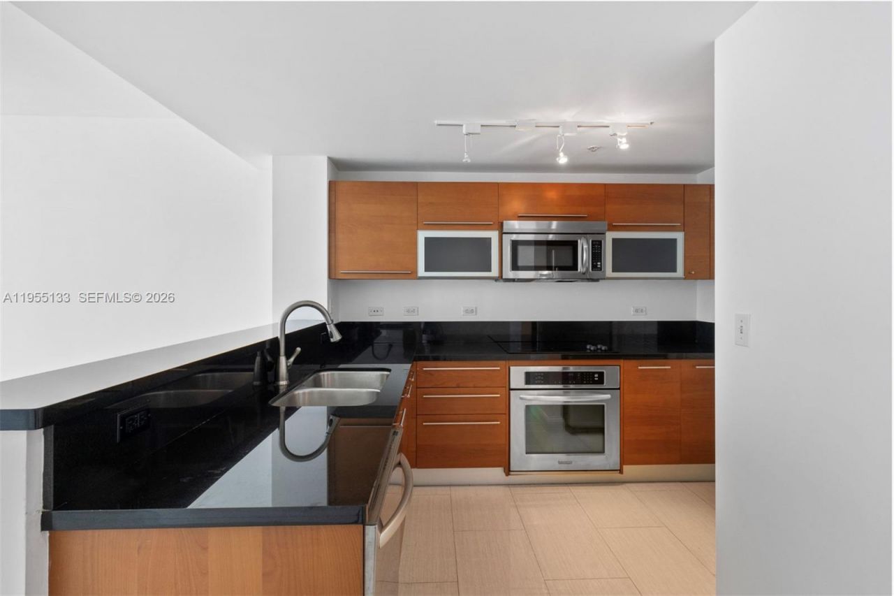 244 Biscayne Blvd, Unit 3104, Miami, FL 33132 Photo