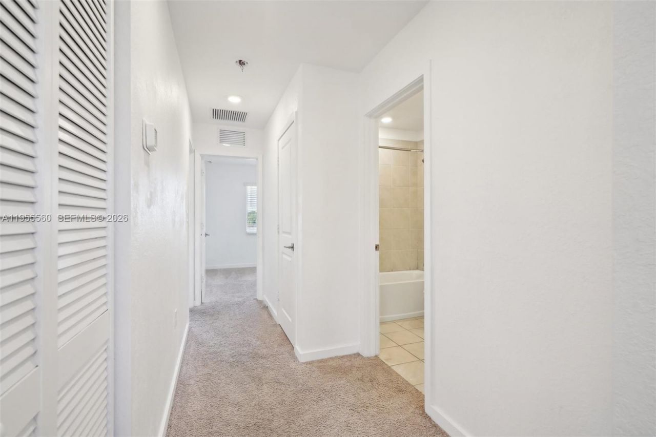 1006 SE 23rd Ave, Homestead, FL 33035 Photo