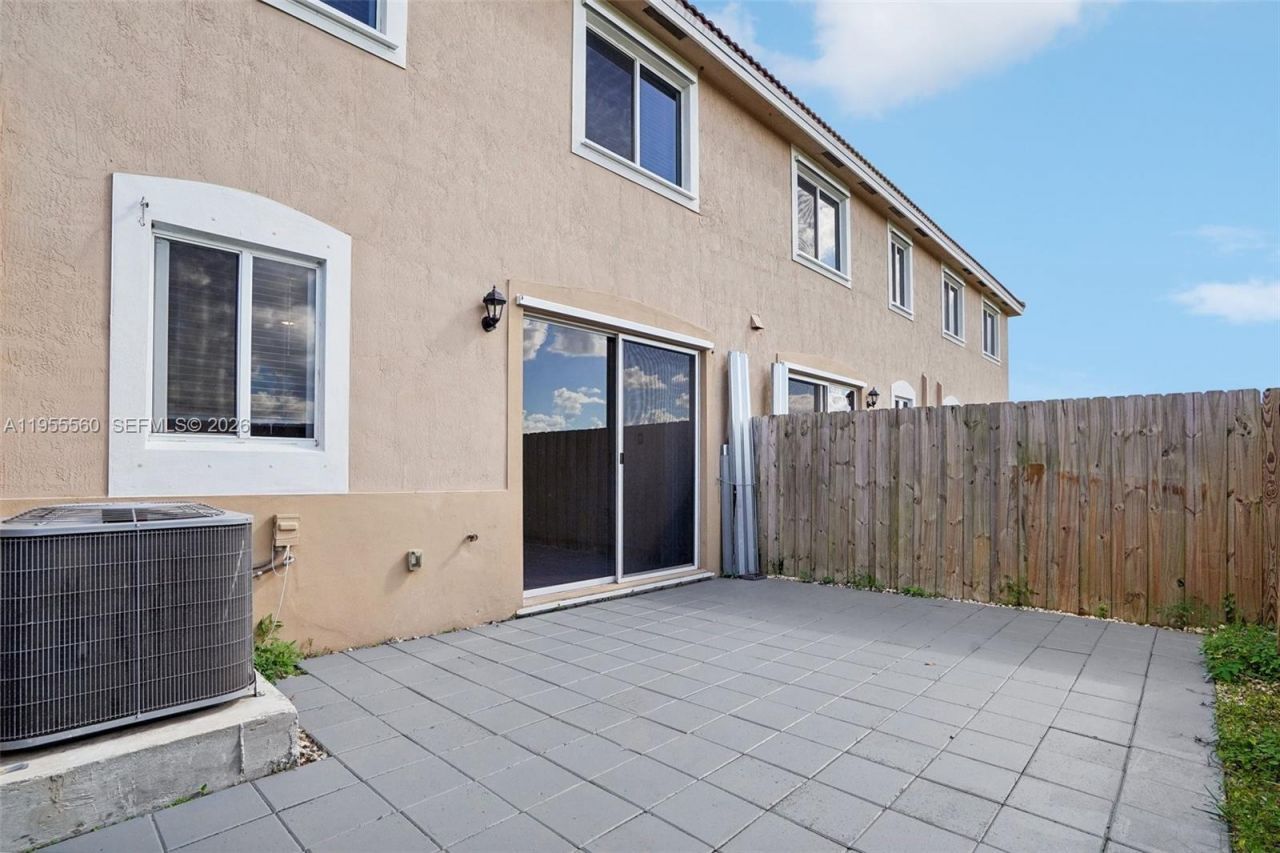 1006 SE 23rd Ave, Homestead, FL 33035 Photo