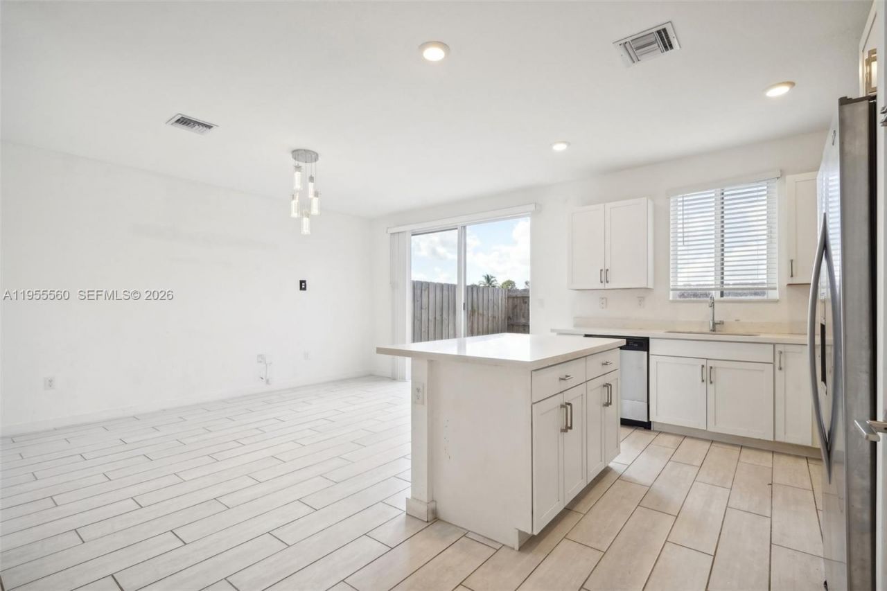 1006 SE 23rd Ave, Homestead, FL 33035 Photo