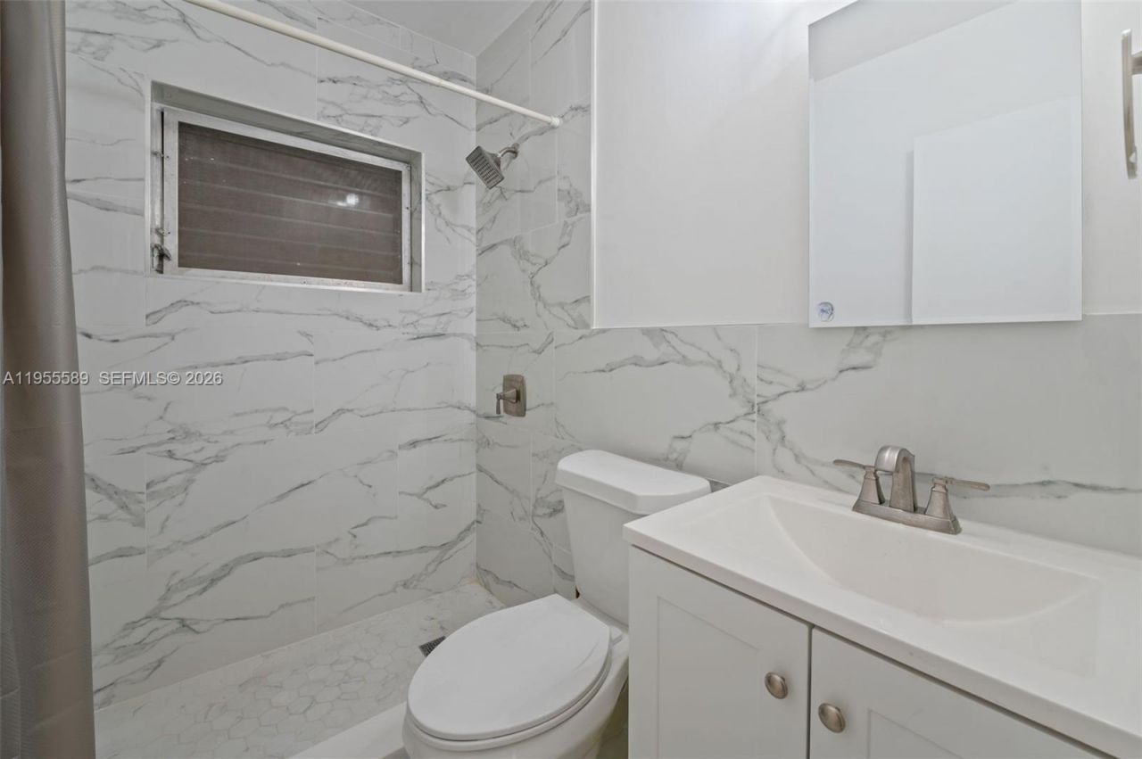 42 E 16th St, Hialeah, FL 33010 Photo