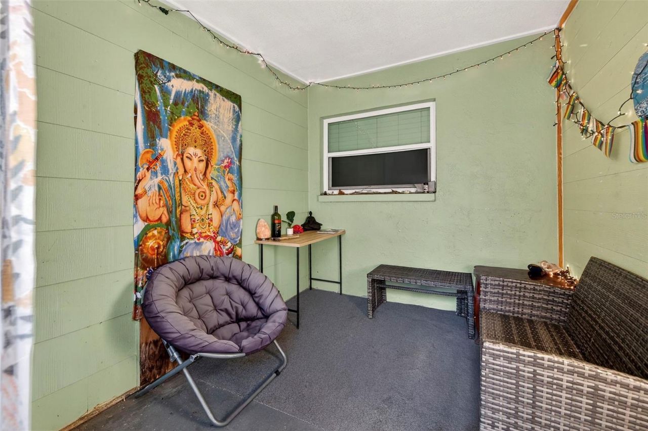 1142 62nd Avenue N, Saint Petersburg, FL 33702 Photo