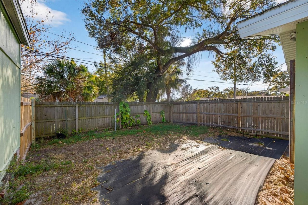 1142 62nd Avenue N, Saint Petersburg, FL 33702 Photo