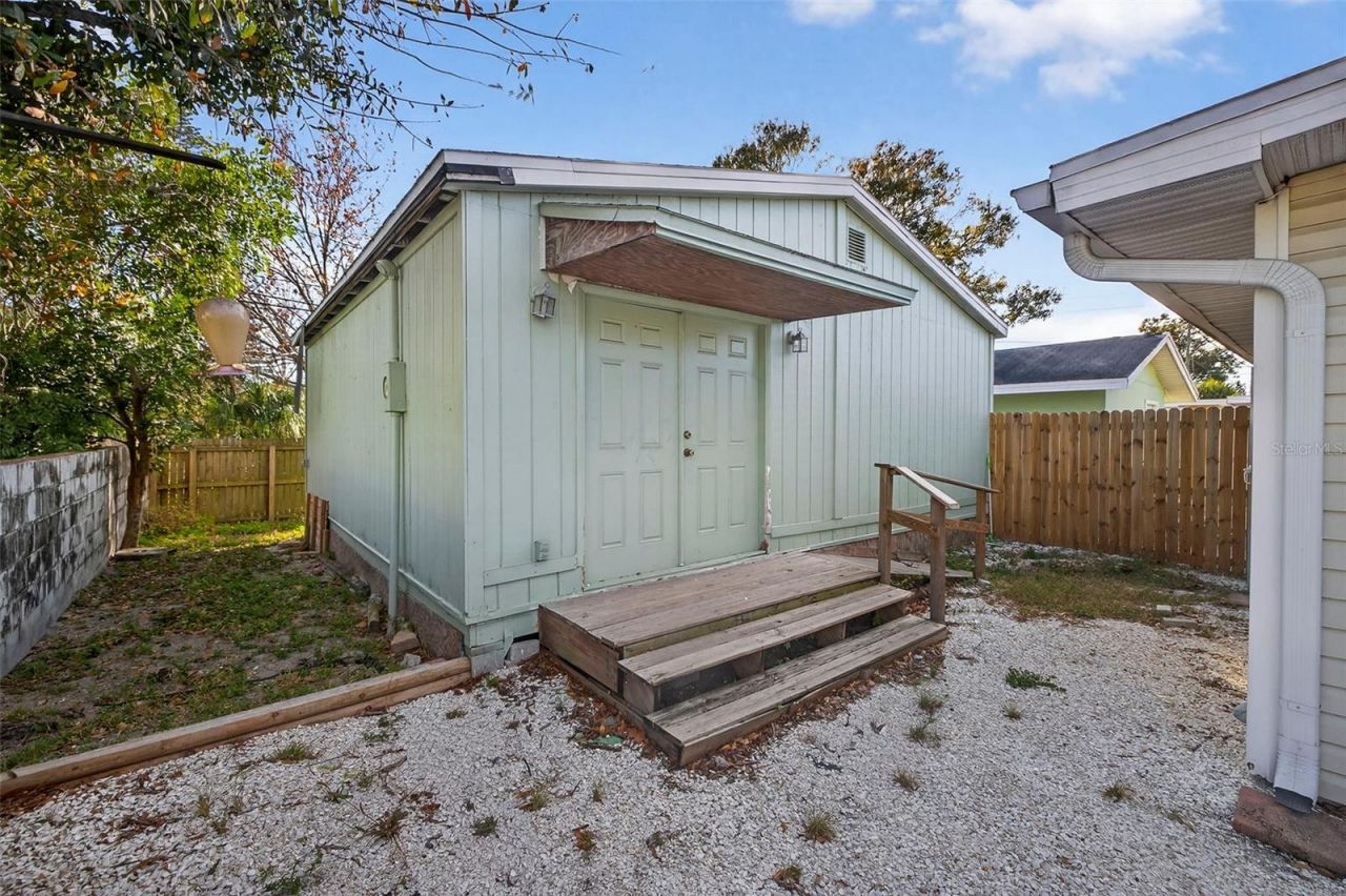 1142 62nd Avenue N, Saint Petersburg, FL 33702 Photo