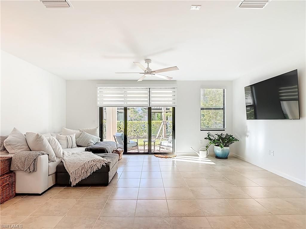 1508 Fells Cove Ln, Cape Coral, FL 33909 Photo