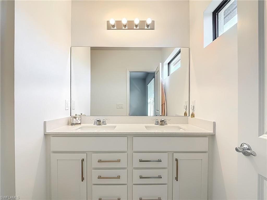 1508 Fells Cove Ln, Cape Coral, FL 33909 Photo