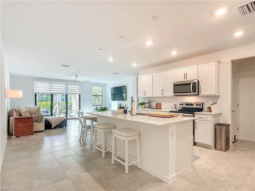 1508 Fells Cove Ln, Cape Coral, FL 33909 Photo