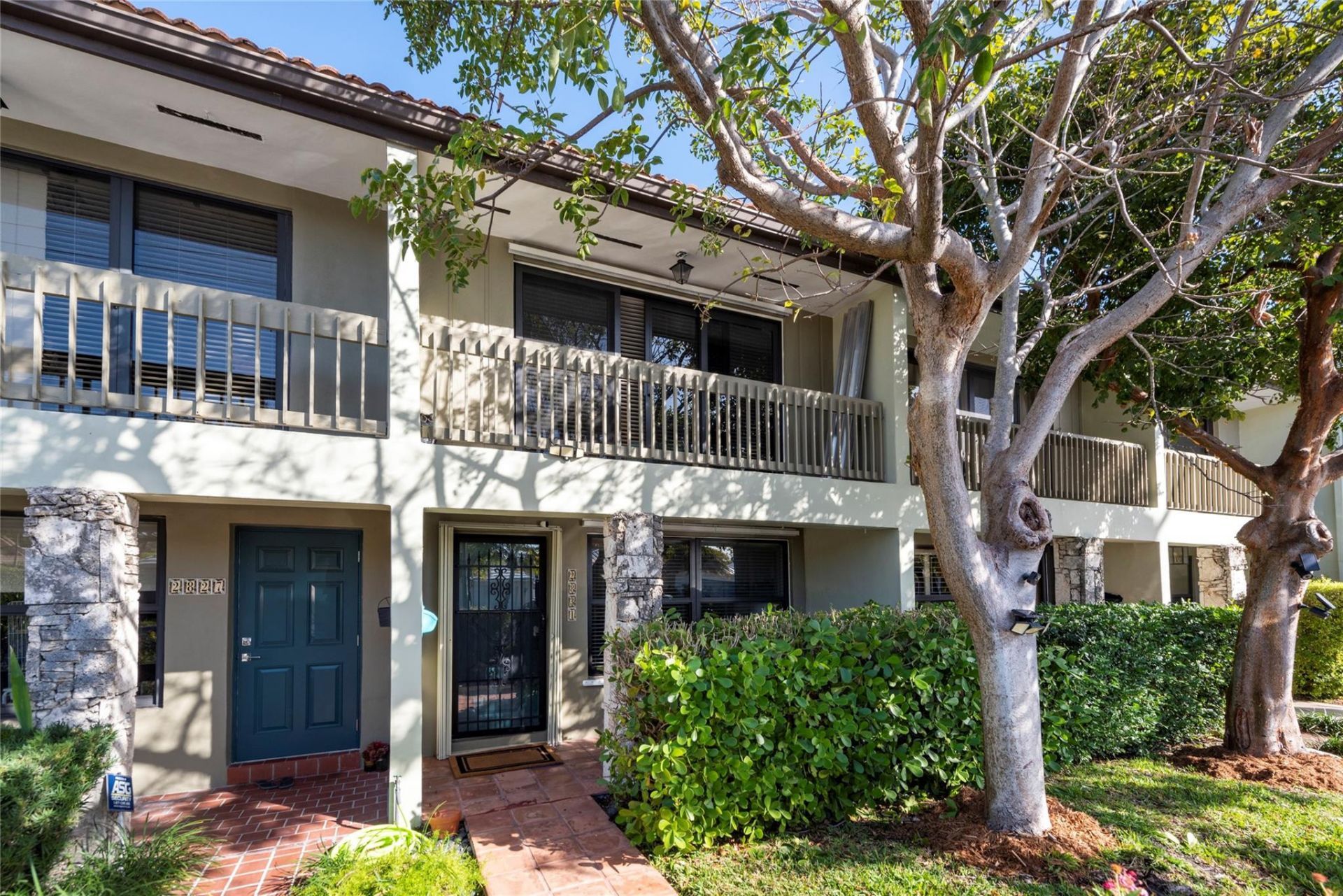 2831 NE 60th St, Unit 2831, Fort Lauderdale, FL 33308 Main Photo