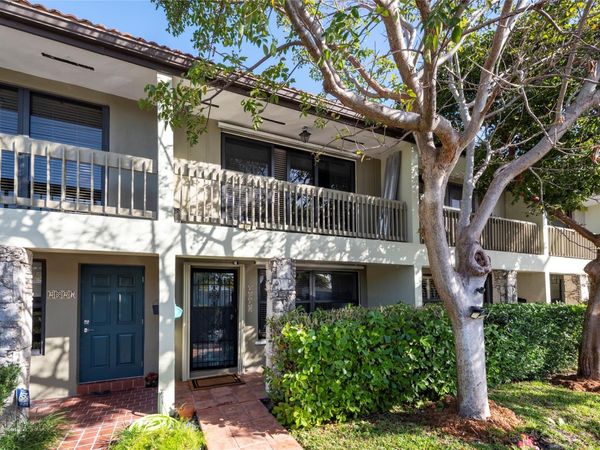 2831 NE 60th St, Unit 2831, Fort Lauderdale, FL 33308