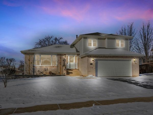 618 Mendota Lane, Romeoville, IL 60446