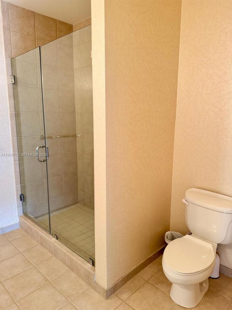 19501 W Country Club Dr, Unit TS-05, Aventura, FL 33180 Photo