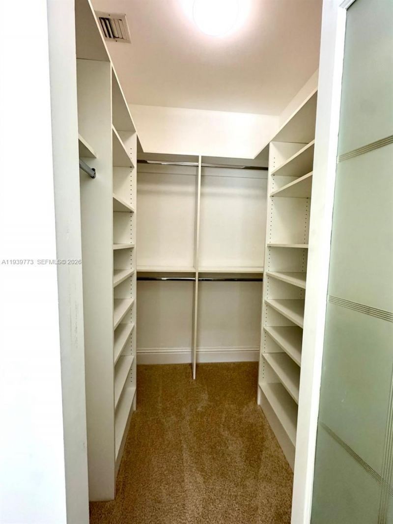 19501 W Country Club Dr, Unit TS-05, Aventura, FL 33180 Photo