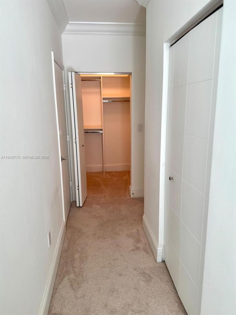 19501 W Country Club Dr, Unit TS-05, Aventura, FL 33180 Photo