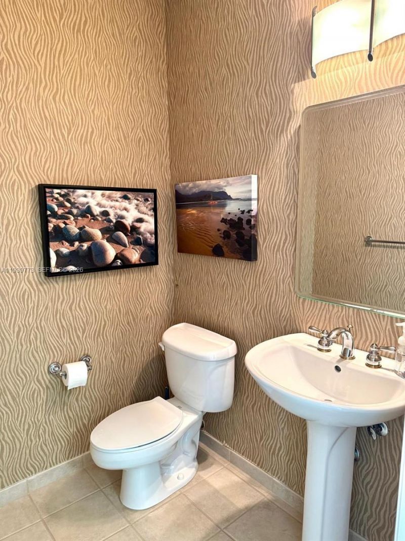 19501 W Country Club Dr, Unit TS-05, Aventura, FL 33180 Photo