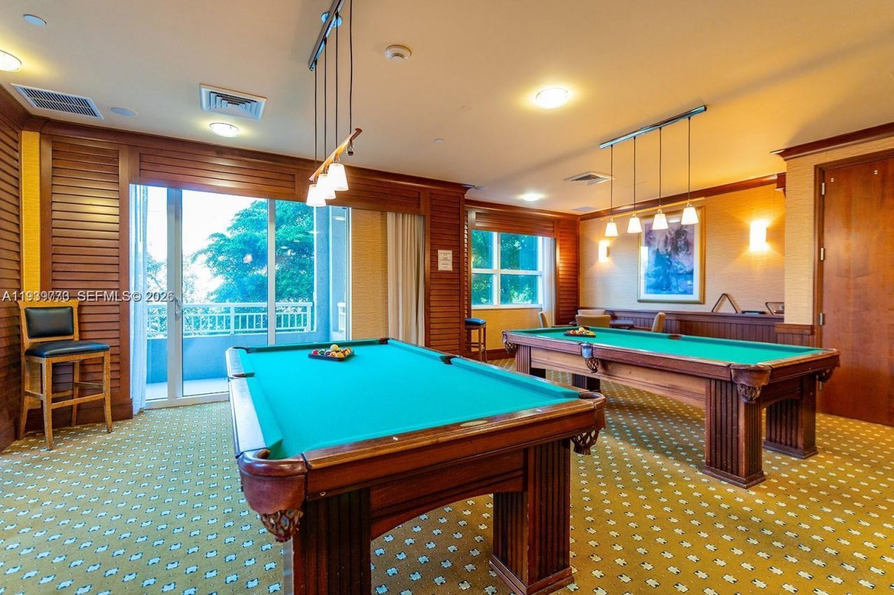 19501 W Country Club Dr, Unit TS-05, Aventura, FL 33180 Photo