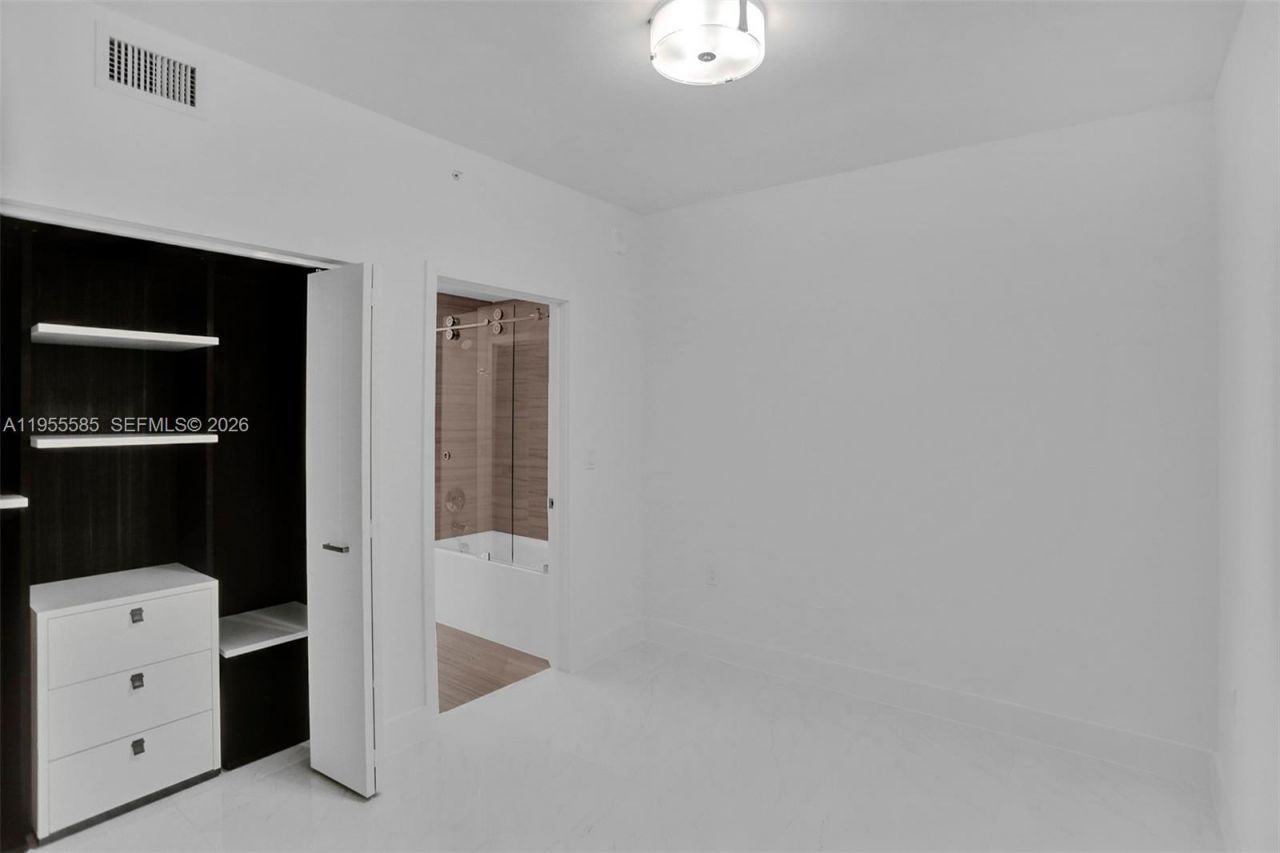 301 Altara Ave, Unit 730, Coral Gables, FL 33146 Photo