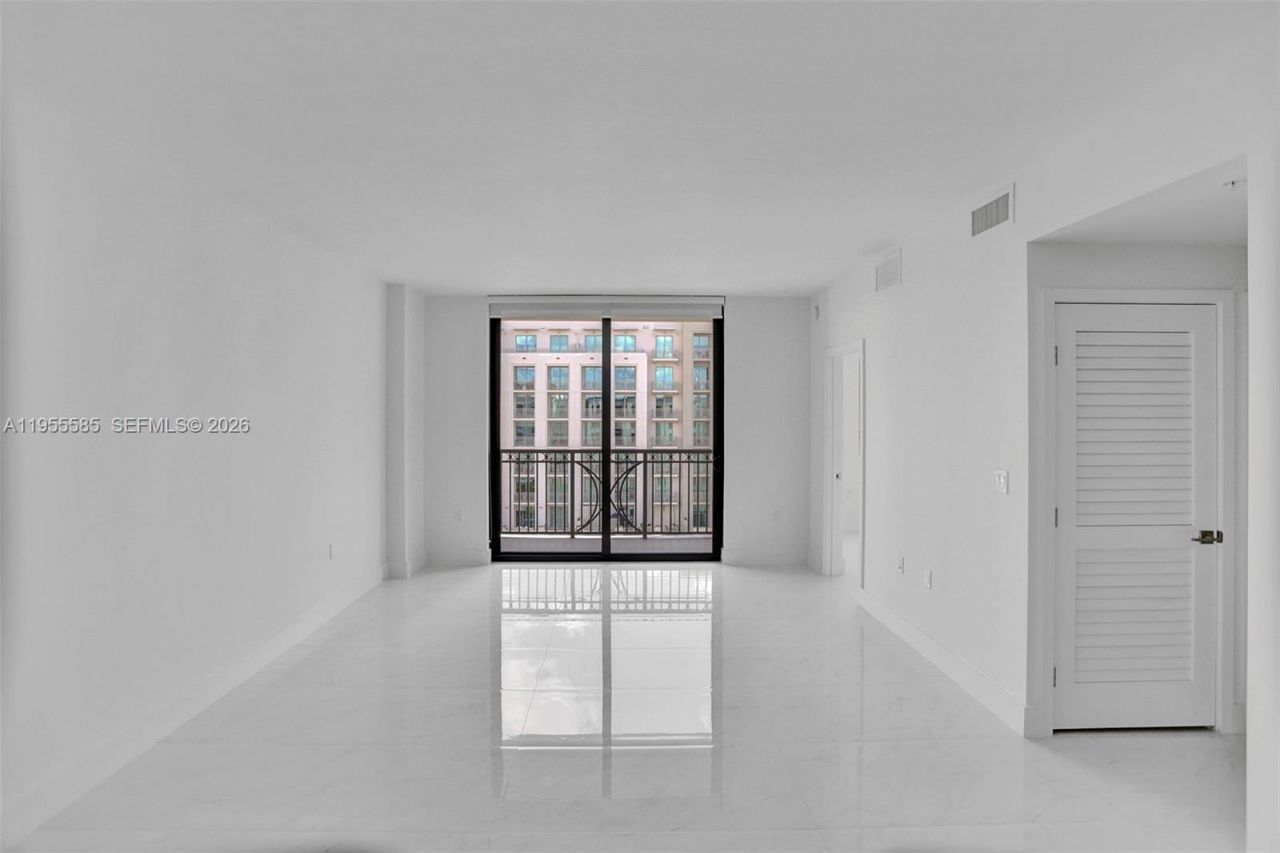 301 Altara Ave, Unit 730, Coral Gables, FL 33146 Photo