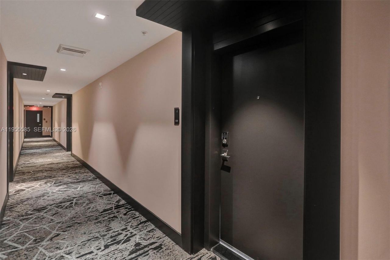 301 Altara Ave, Unit 730, Coral Gables, FL 33146 Photo