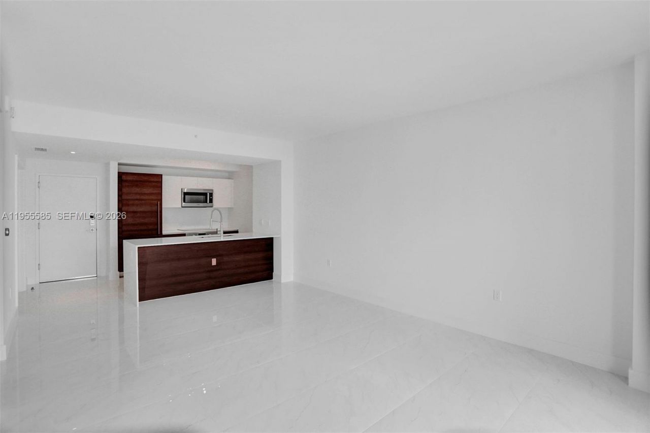 301 Altara Ave, Unit 730, Coral Gables, FL 33146 Photo