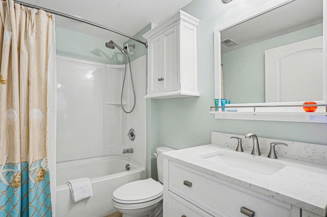 6203 Catalina Dr. Photo 20