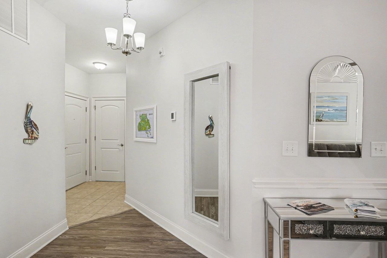 6203 Catalina Dr. Photo 8