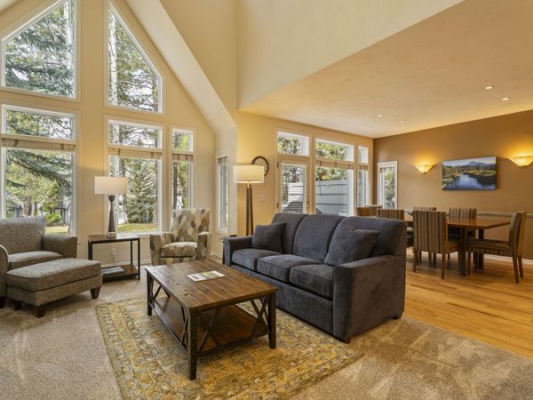 57062 Peppermill Circle, Unit 30-A, Sunriver, OR 97707
