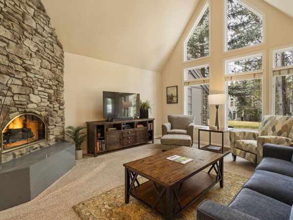 57062 Peppermill Circle, Unit 30-A, Sunriver, OR 97707
