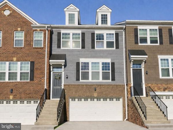 6906 STANSBURY LANE, LANDOVER, MD 20785