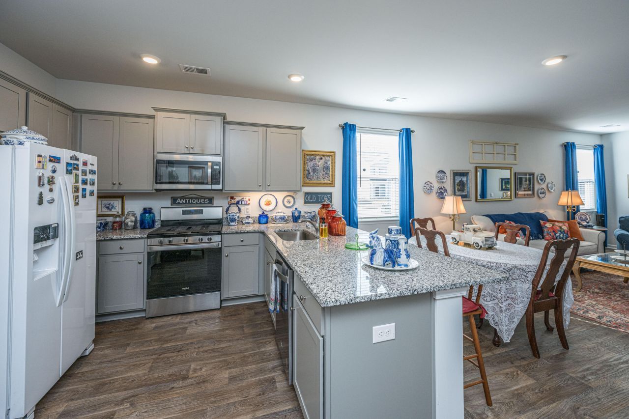 335 Feldspar Lane Photo 10