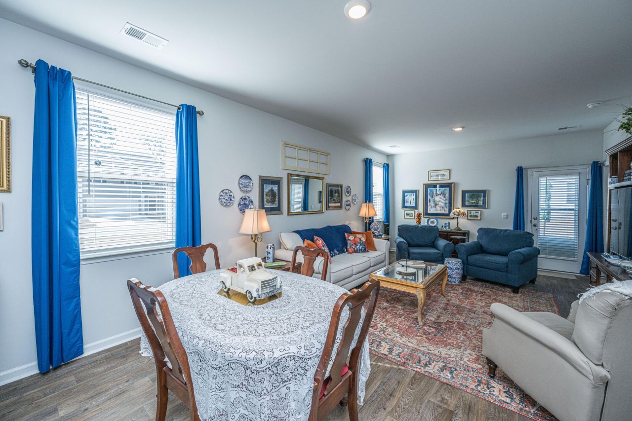 335 Feldspar Lane Photo 12