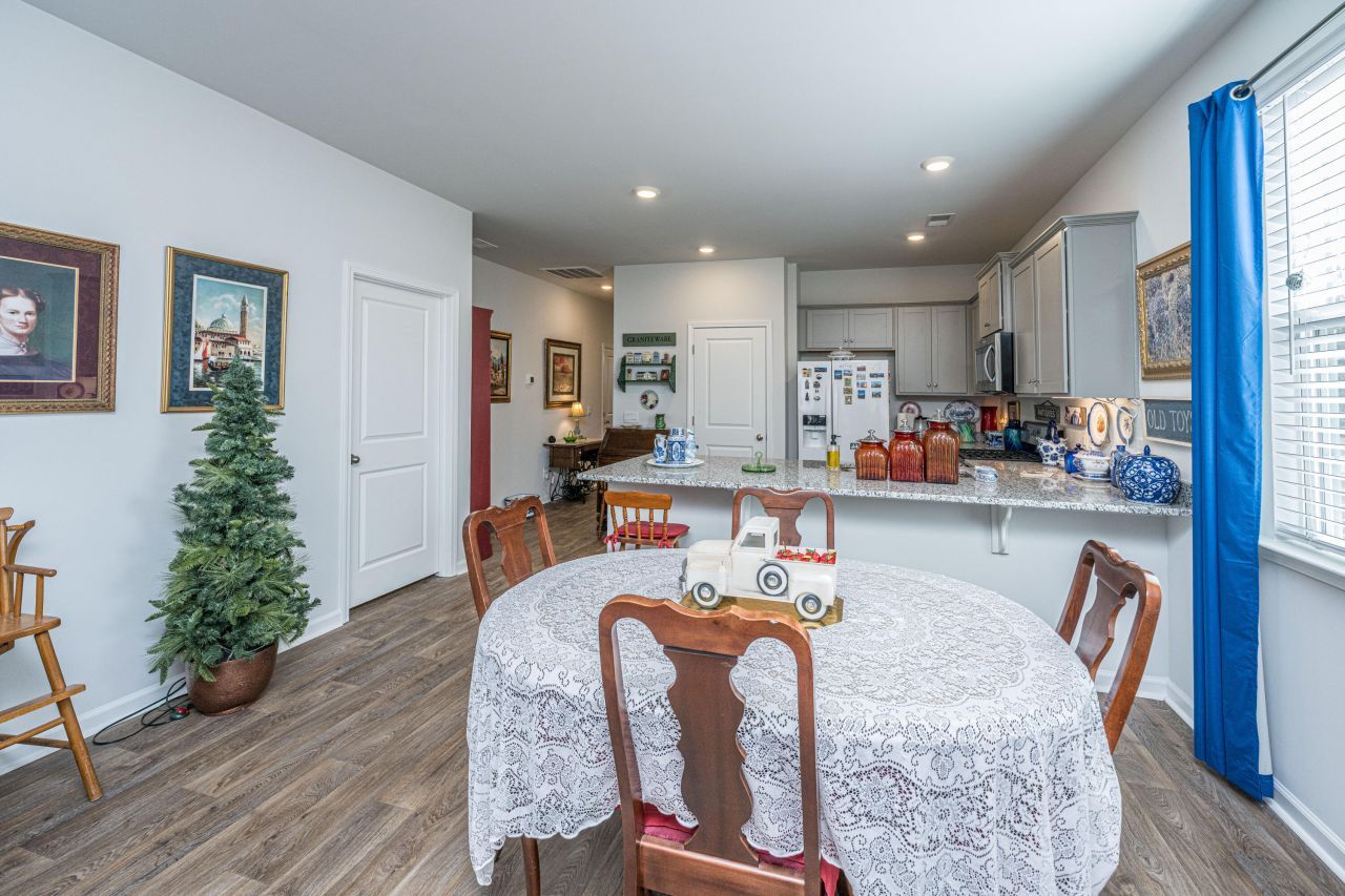 335 Feldspar Lane Photo 14