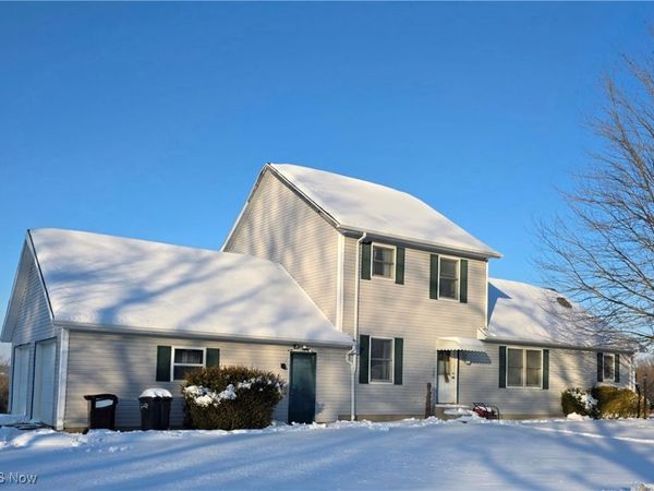 141 Meadowpark Drive, Cambridge, OH 43725