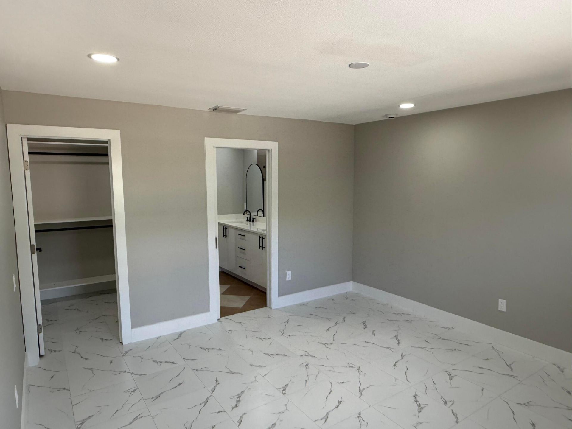 507 SW North River Point Drive, Stuart, FL 34994 Photo