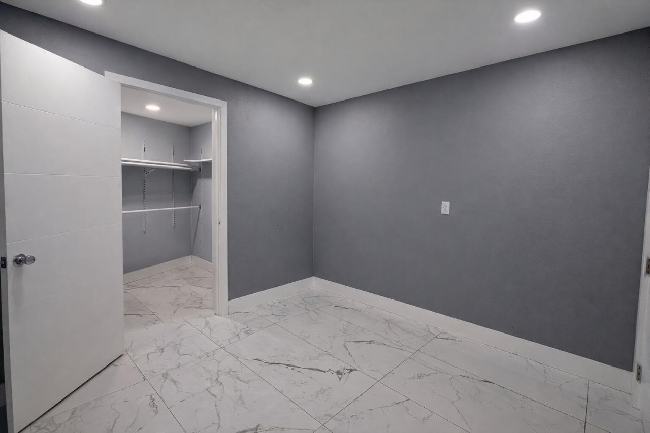 5823 Churchill Circle W, West Palm Beach, FL 33405 Photo