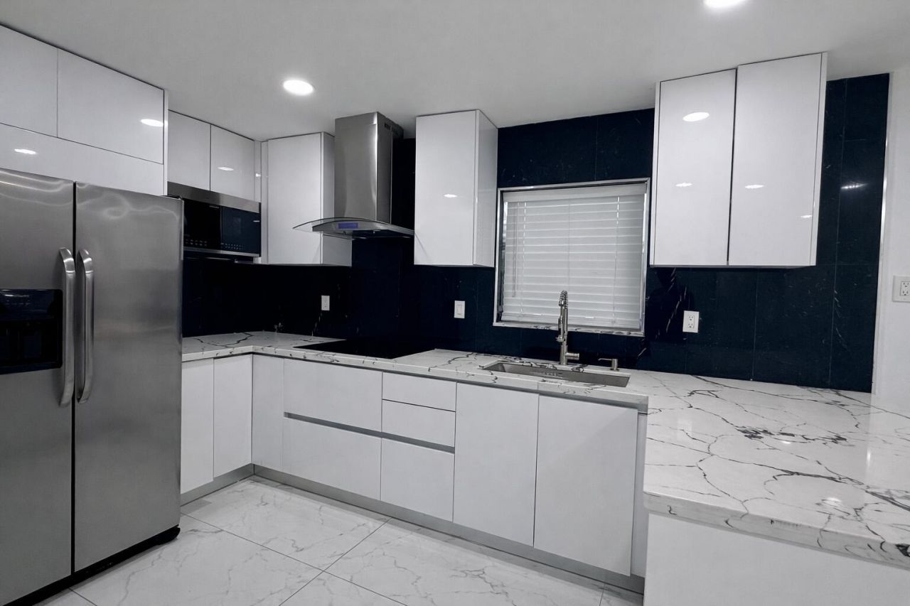 5823 Churchill Circle W, West Palm Beach, FL 33405 Photo