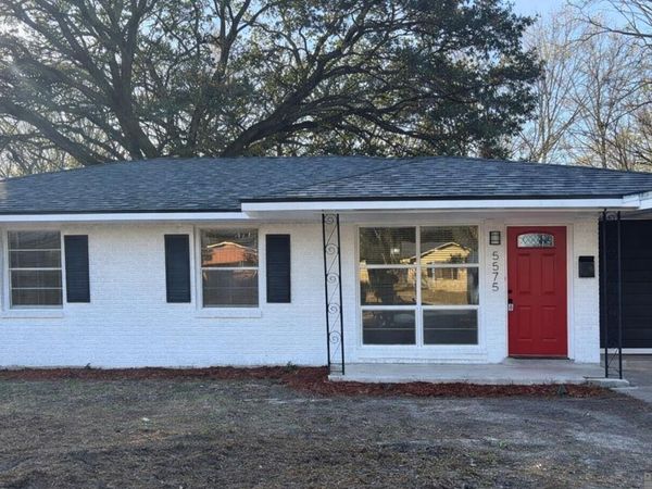 5575 Silverleaf Ave, Baton Rouge, LA 70812