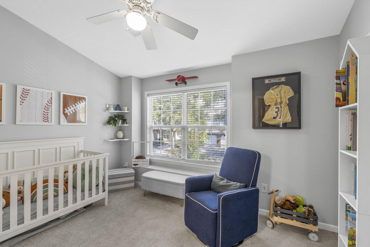 549 Tayrn Drive Photo 12