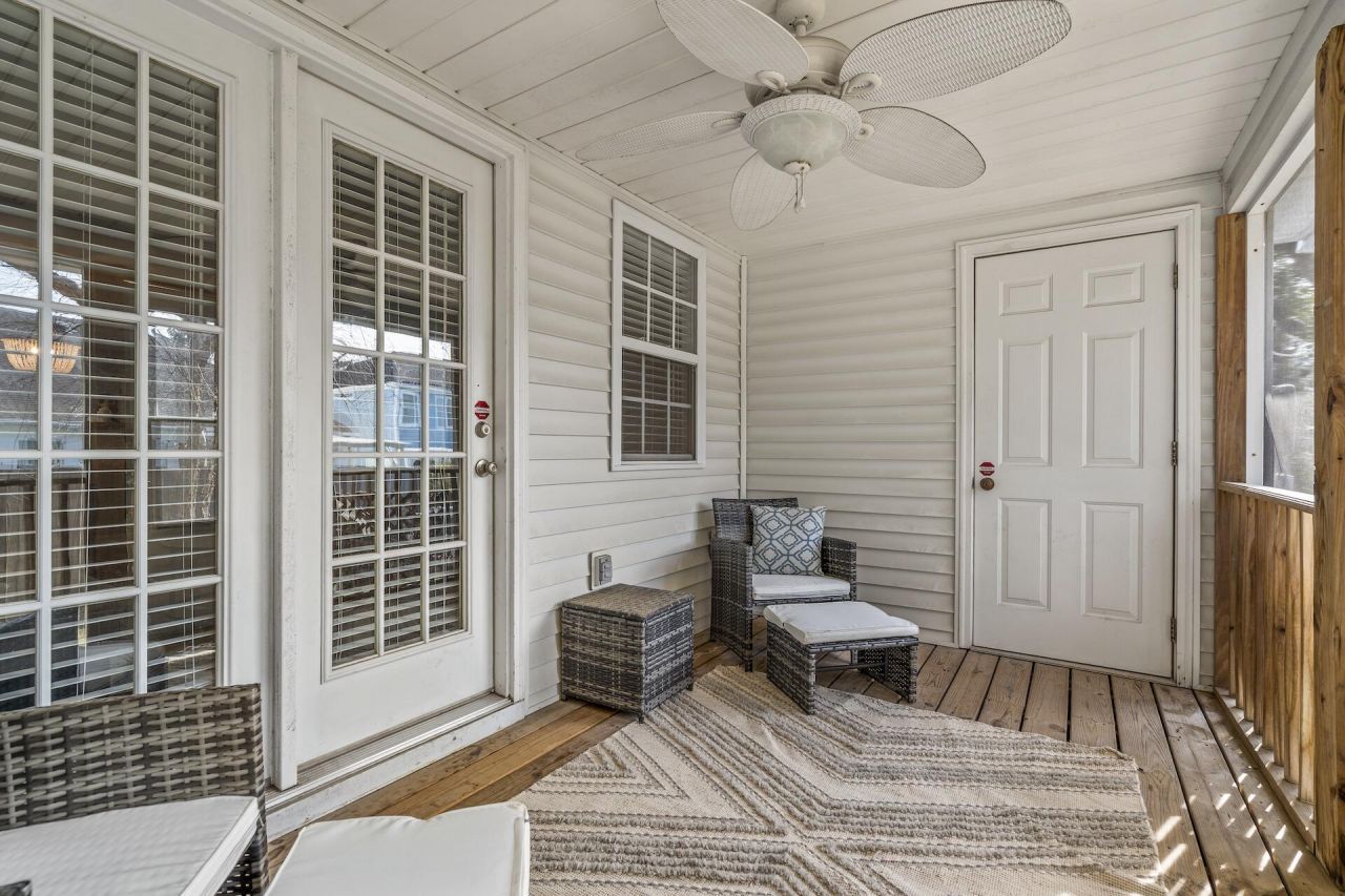 549 Tayrn Drive Photo 21