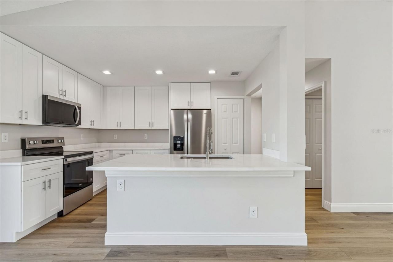 4675 56th Drive E, Bradenton, FL 34203 Photo