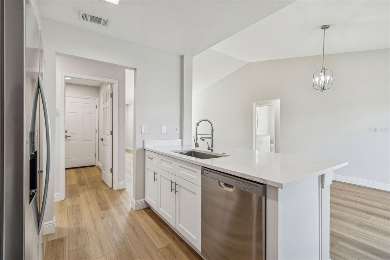 4675 56th Drive E, Bradenton, FL 34203 Photo