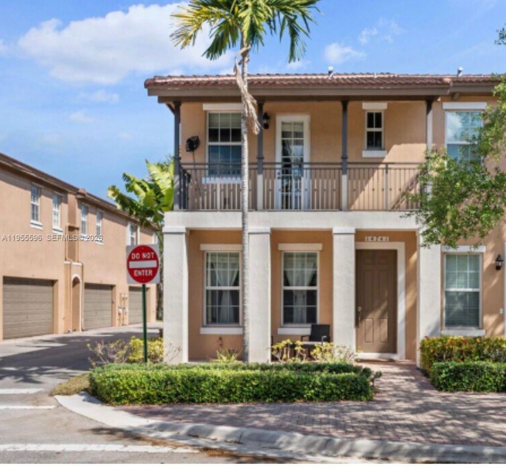 14602 SW 11th St, Unit 14602, Pembroke Pines, FL 33027 Photo