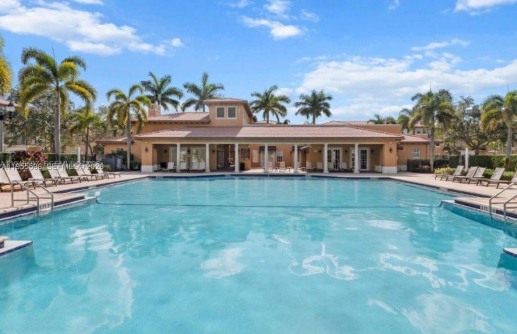 14602 SW 11th St, Unit 14602, Pembroke Pines, FL 33027 Photo