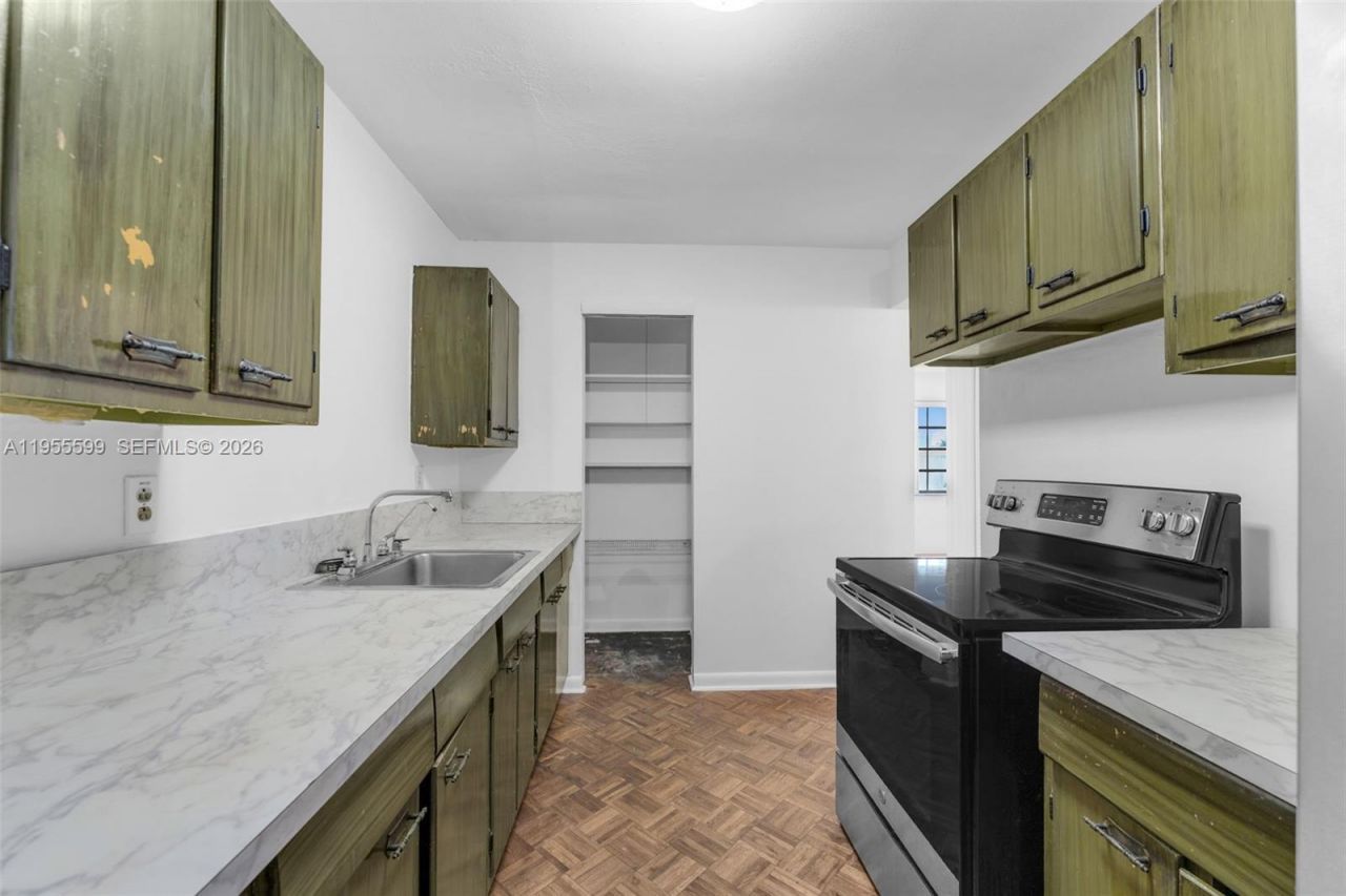 11401 SW 57th St, Miami, FL 33173 Photo